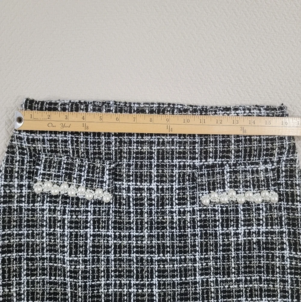 Flying Tomato Tweed Mini Skirt with Pearl Accents Size Large - Black and White